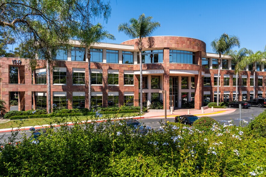 More Photos Of 1917 Palomar Oaks Way, Carlsbad Office For Sale