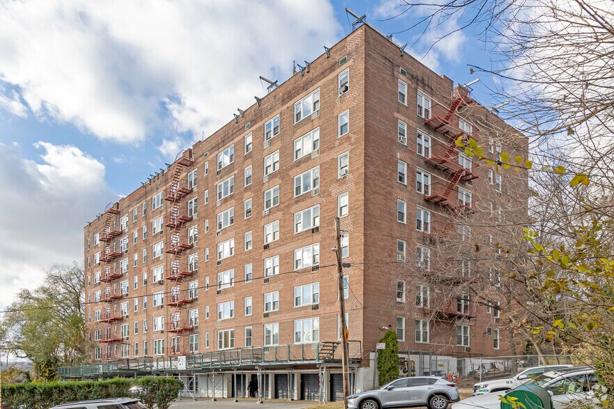 Primary Photo Of 2711 Independence Ave, Bronx Apartments For Sale