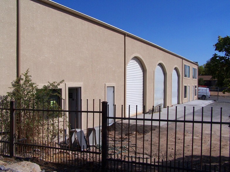More Photos Of 1355 N McCarran Blvd, Reno Warehouse For Lease