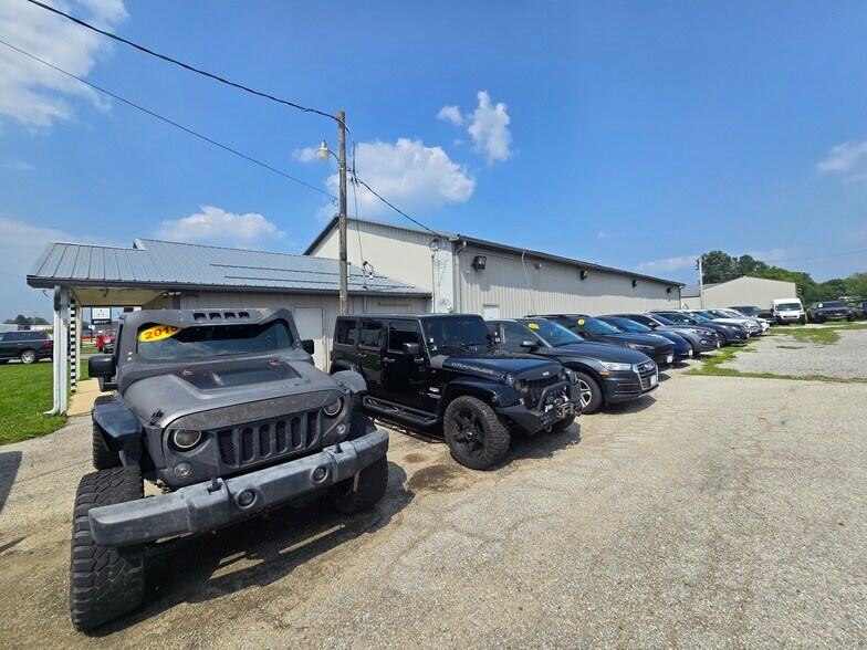 More Photos Of 421 Ransdell Rd, Lebanon Auto Dealership For Sale