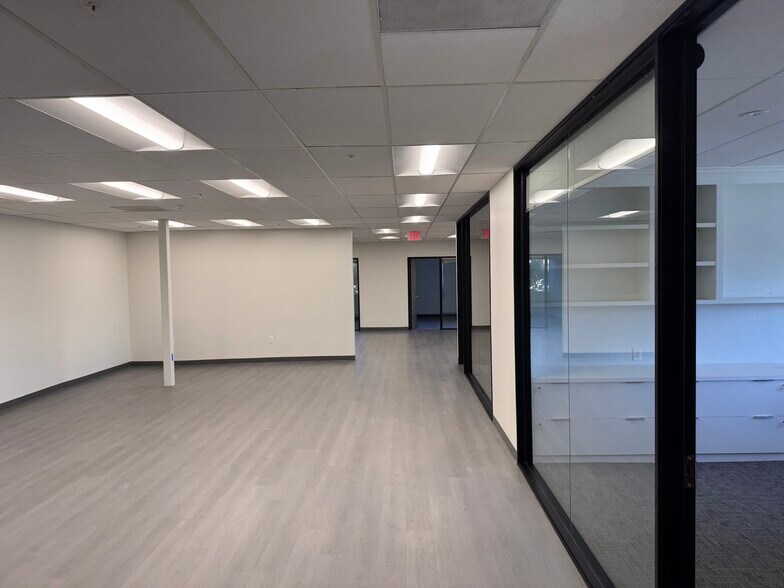More Photos Of 3220 Blume Dr, Richmond Office For Sale