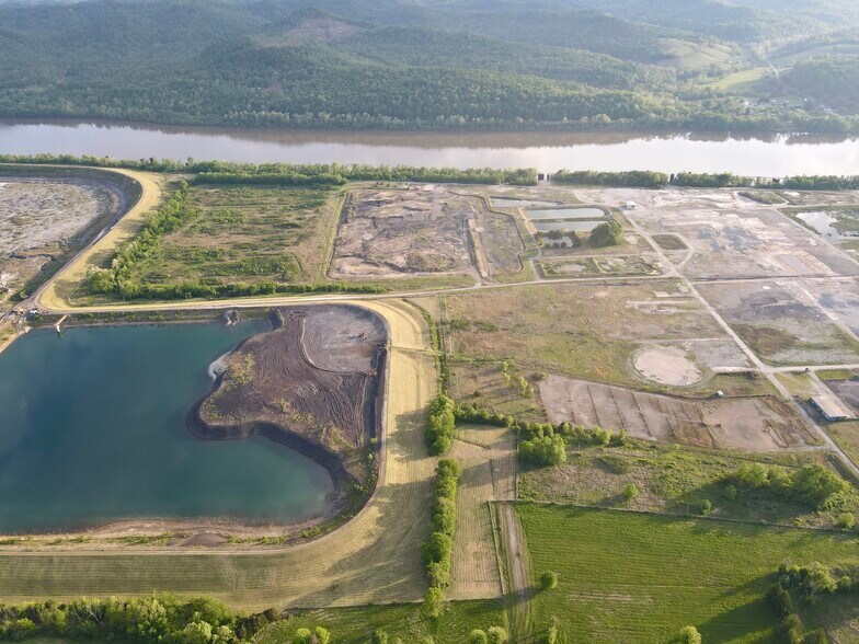 More Photos Of 15401 Ohio River Scenic Byway, Manchester Land For Sale