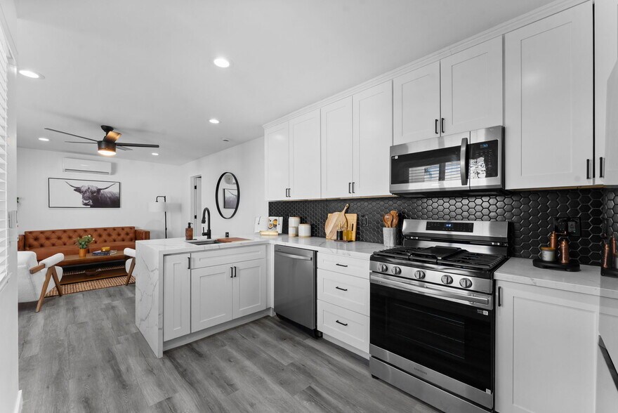 More Photos Of 8353 Ivory Coast Dr, San Diego Multifamily For Sale