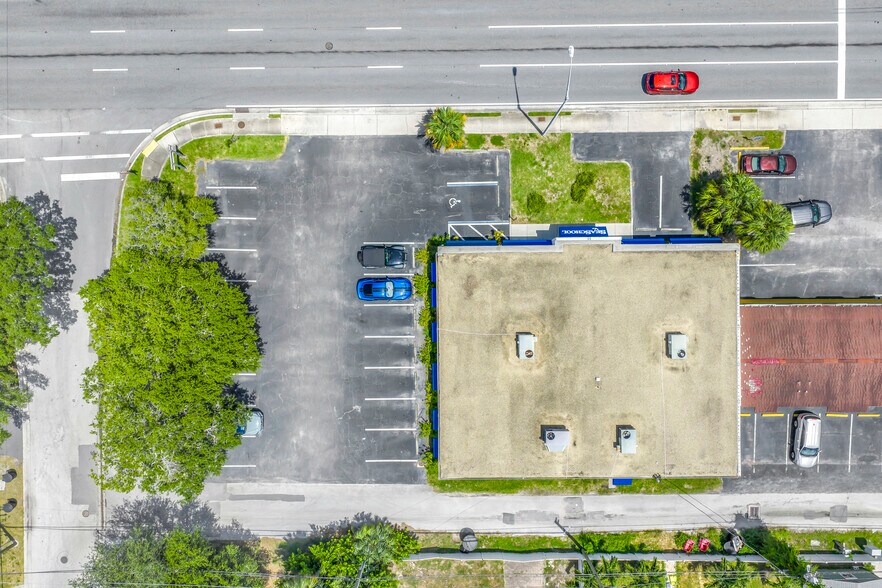 More Photos Of 8440 4th St N, Saint Petersburg Freestanding For Lease