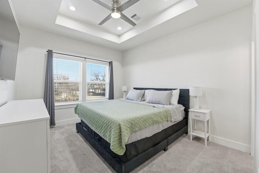 More Photos Of 7908 Brandon St, Houston Multifamily For Sale