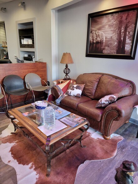 More Photos Of 311 E State Highway 260, Payson Coworking Space