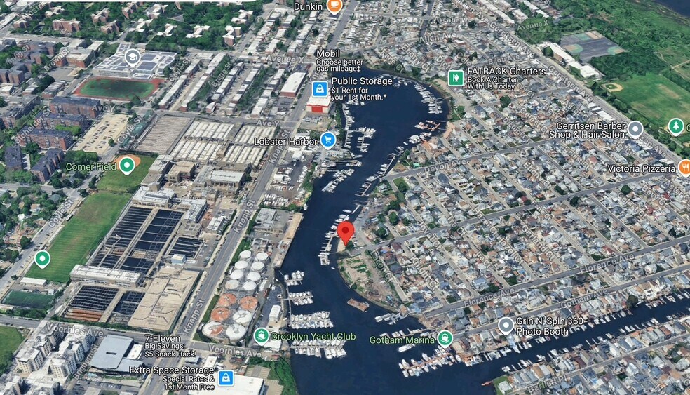 More Photos Of 25 Lacon Ct, Brooklyn Marina For Sale