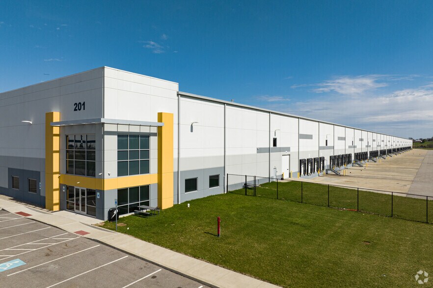 More Photos Of 201 Richard Knock Hwy, Walton Distribution For Lease