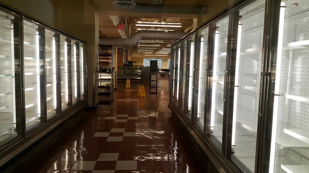 More Photos Of 17140 Collins Ave, Sunny Isles Beach Unknown For Lease