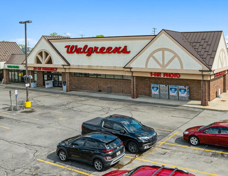 More Photos Of 3805 80th St, Kenosha Drugstore For Sale