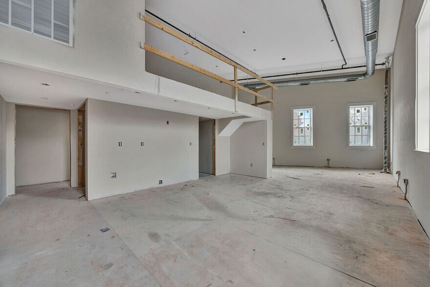 More Photos Of 4000 Colerain Ave, Cincinnati Apartments For Lease