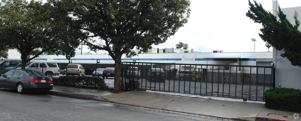 More Photos Of 1911 S Walker Ave, Monrovia Manufacturing For Sale