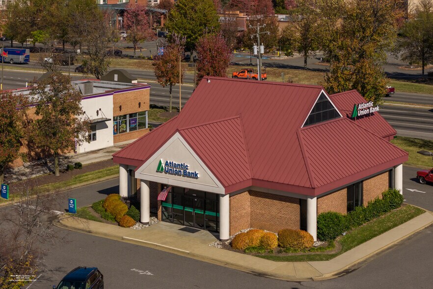 More Photos Of 4330-4368 S Laburnum Ave, Richmond Unknown For Lease