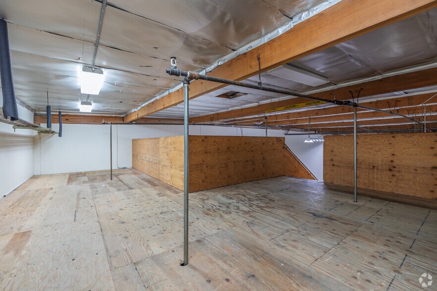 More Photos Of 299 Old County Rd, San Carlos Unknown For Lease