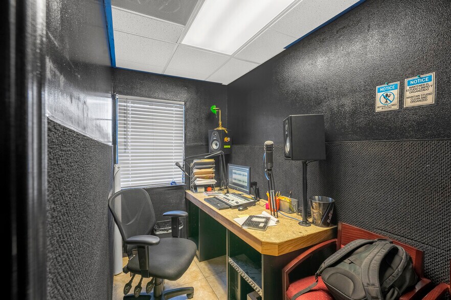 More Photos Of 1101 S Broadway, Santa Maria Medical For Sale