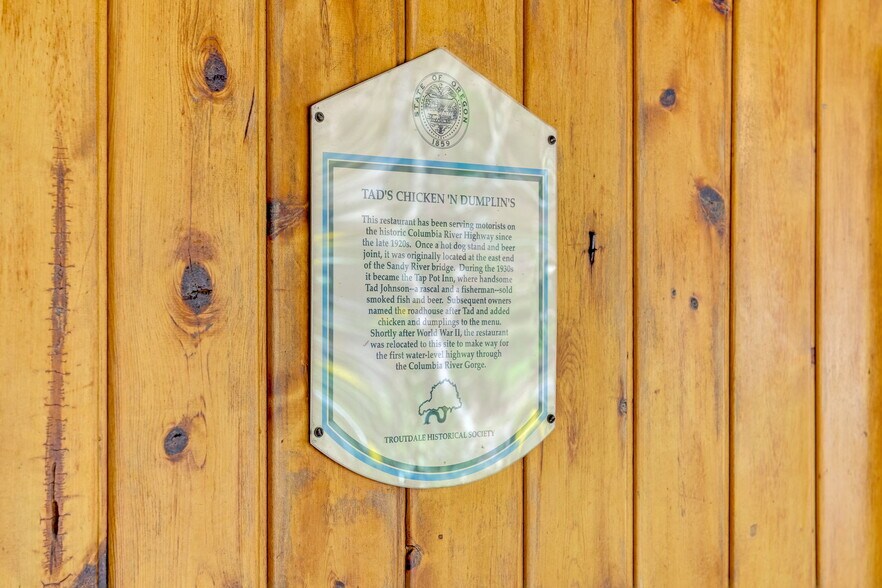 More Photos Of 1325 E Columbia River Hwy, Troutdale Restaurant For Sale