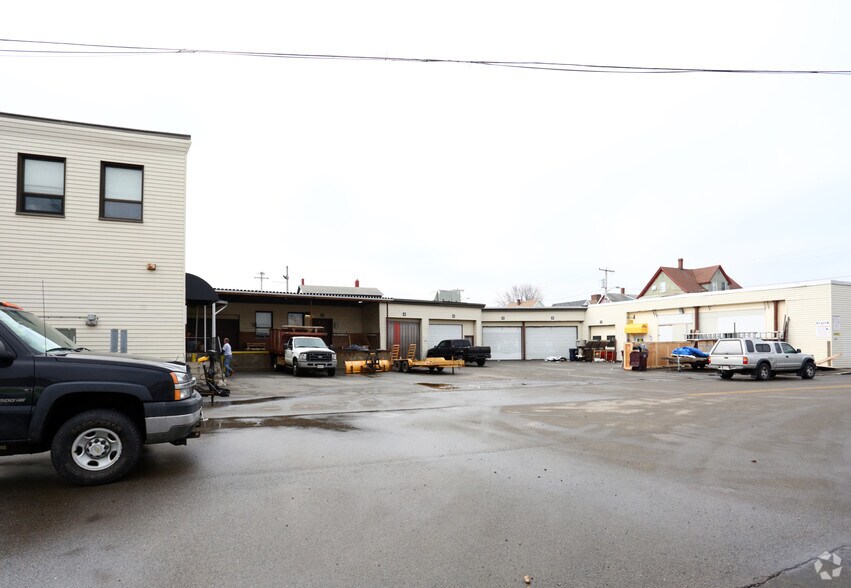 More Photos Of 2-12 Norman St, Everett Warehouse For Sale