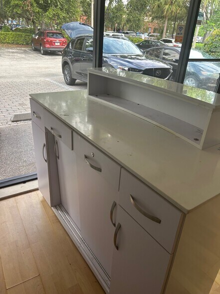 More Photos Of 195 S Westmonte Dr, Altamonte Springs Unknown For Lease