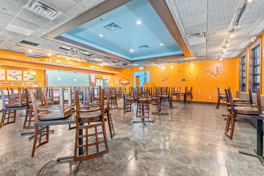 More Photos Of 801 Highway 17 S, North Myrtle Beach Restaurant For Sale
