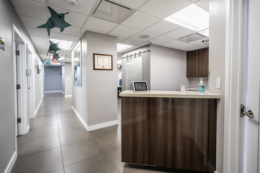 More Photos Of 7600 SW 57th Ave, Miami Medical For Lease