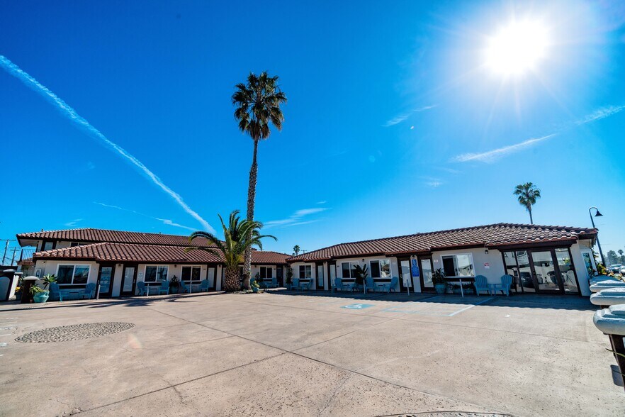 More Photos Of 785 Seacoast Dr, Imperial Beach Hotel For Sale