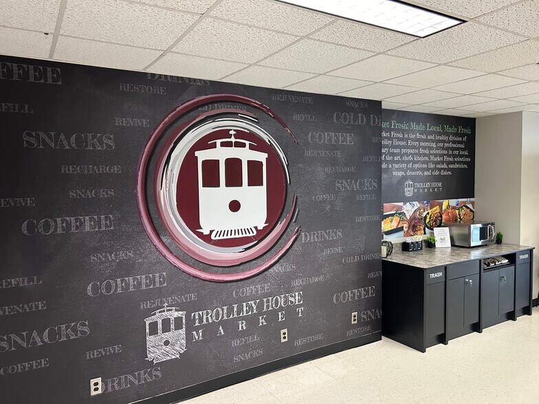 More Photos Of 101 W Main St, Norfolk Office For Lease