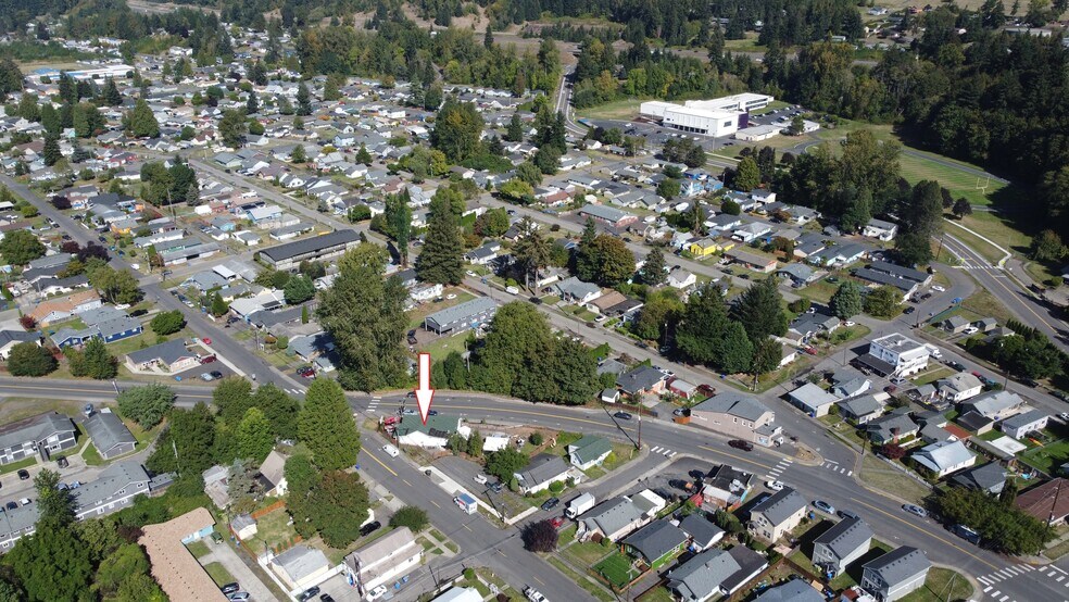 More Photos Of 1107 Pacific Ave N, Kelso Restaurant For Sale