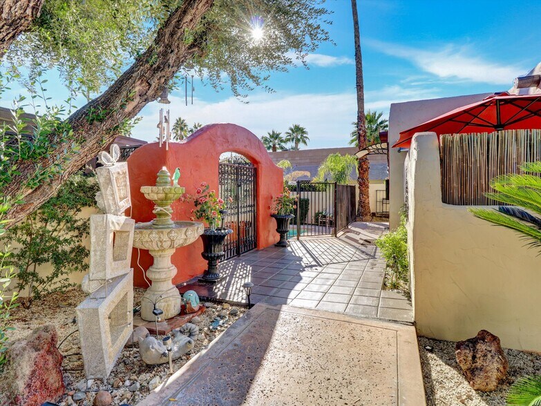 More Photos Of 525 S Thornhill Rd, Palm Springs Apartments For Sale