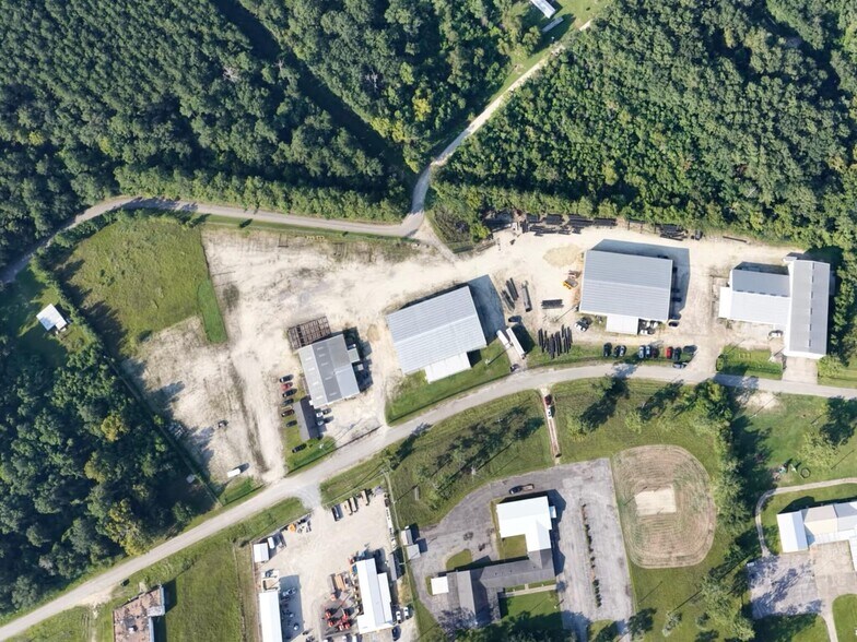 More Photos Of 1105 Old 69 hwy, Kountze Warehouse For Sale