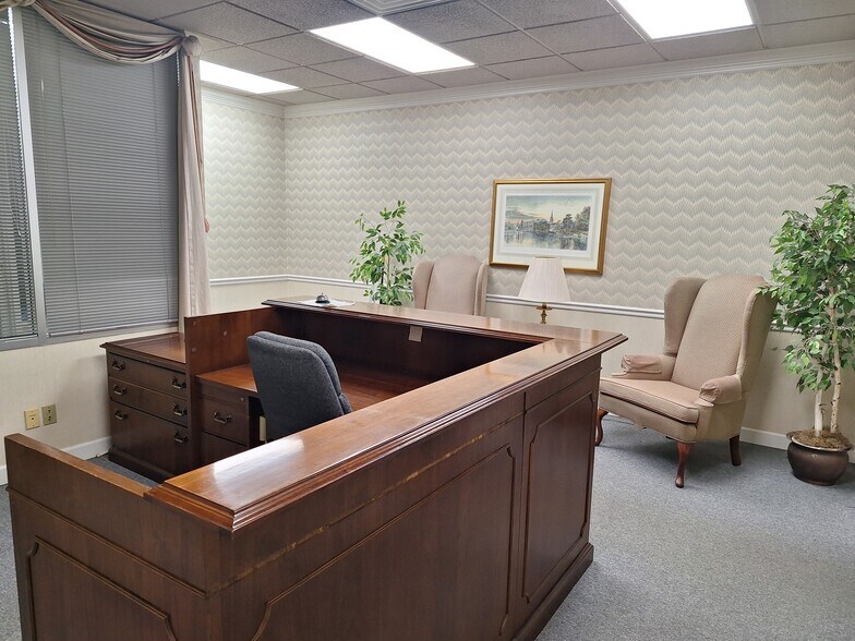 More Photos Of 305 Plus Park Blvd, Nashville Coworking Space