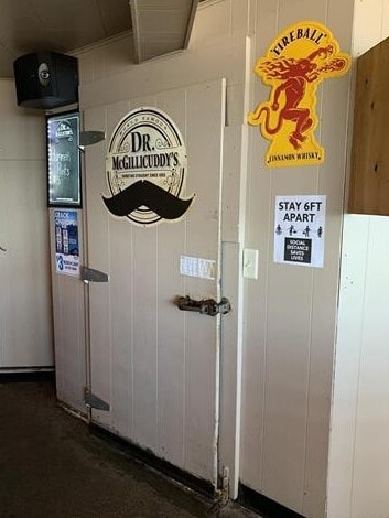 More Photos Of W5884 Cedar Ct, Shawano Bar For Sale