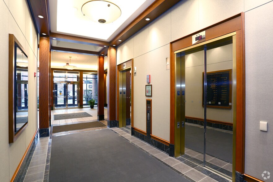 More Photos Of 220 N Smith St, Palatine Office For Sale