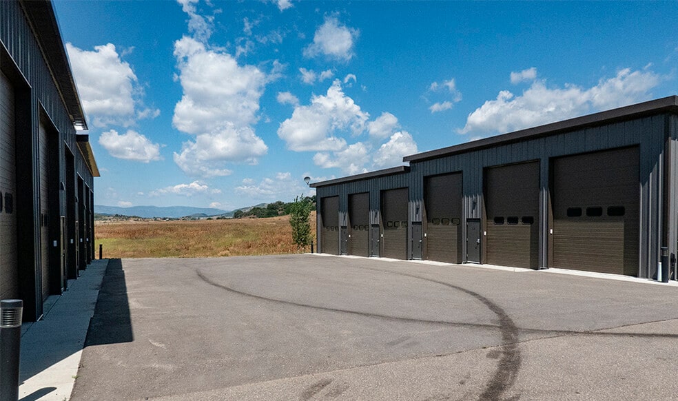 More Photos Of 2535 Aviator Court Unit #H6, Steamboat Springs Industrial For Sale