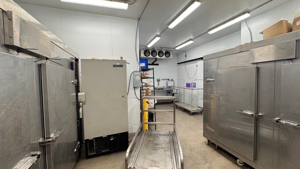 More Photos Of 3628-3682 NW 16th St, Lauderhill Light Manufacturing For Sale