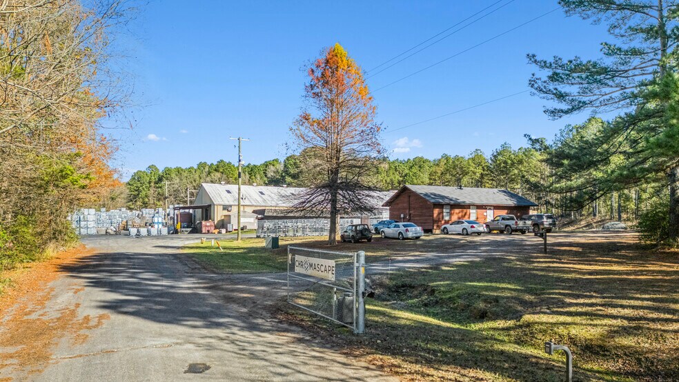 More Photos Of 508 Industrial Blvd, Atlanta Industrial For Sale