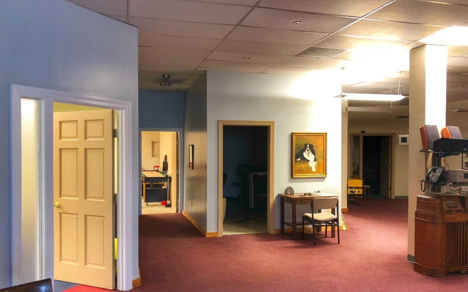 More Photos Of 623 Jefferson Ave, Memphis Office For Lease