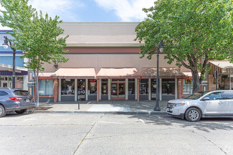 More Photos Of 122 Kentucky St, Petaluma Storefront For Lease