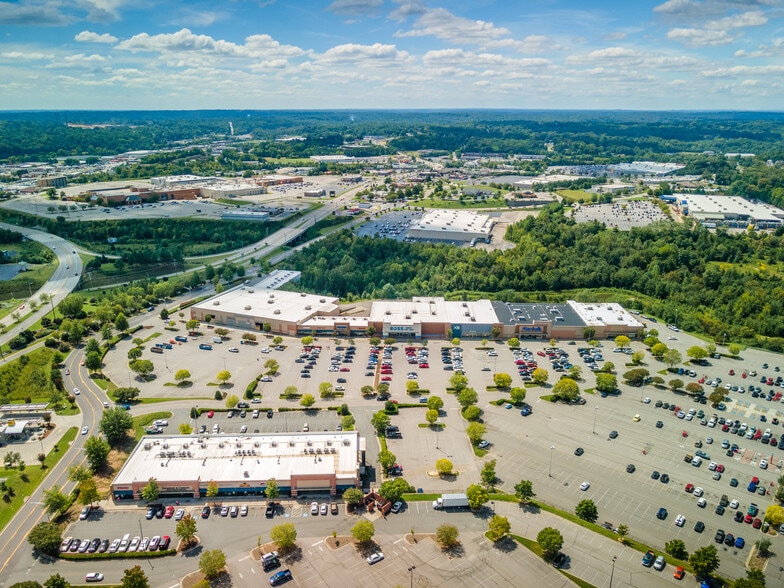 More Photos Of 145 Holt Garrison Pky, Danville Unknown For Lease