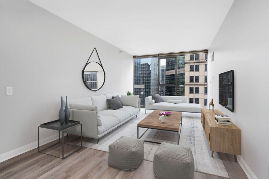 More Photos Of 210 N Wells St, Chicago Apartments For Lease