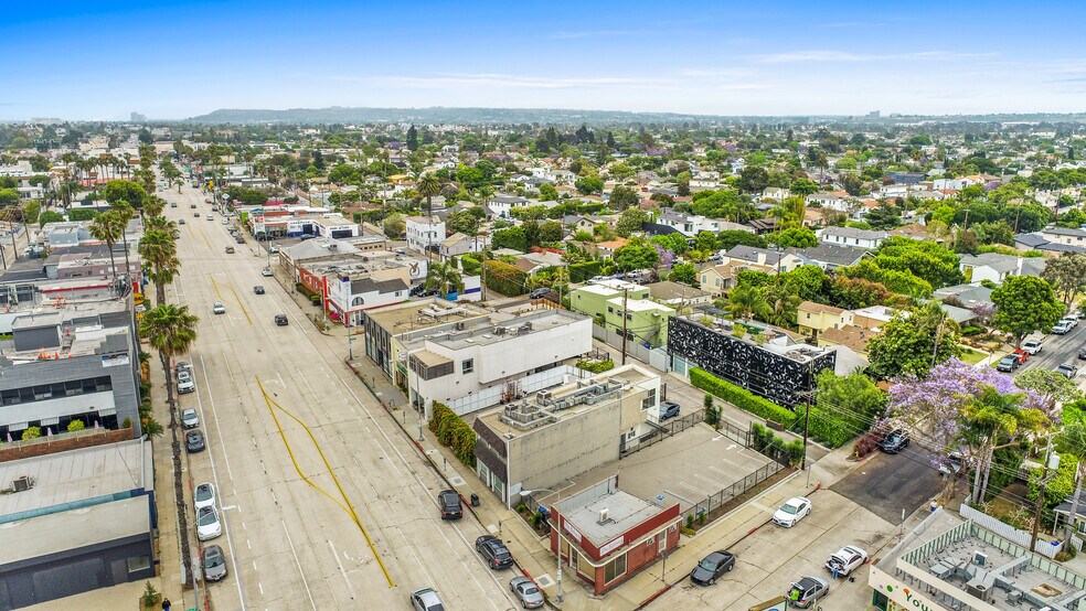 More Photos Of 13122 W Washington Blvd, Los Angeles Freestanding For Sale