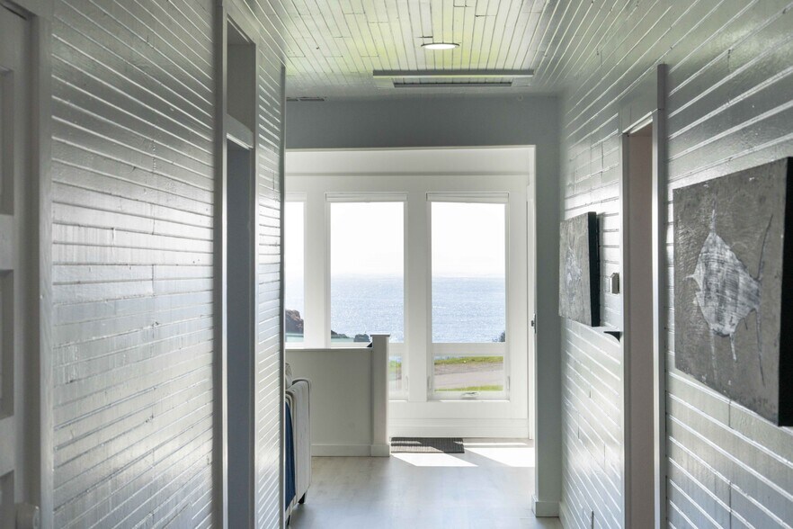 More Photos Of 267 W Sixth St, Port Orford Storefront Retail Residential For Sale