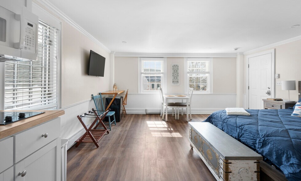 More Photos Of 3-5 Union St, Kennebunkport Storefront Retail Office For Sale