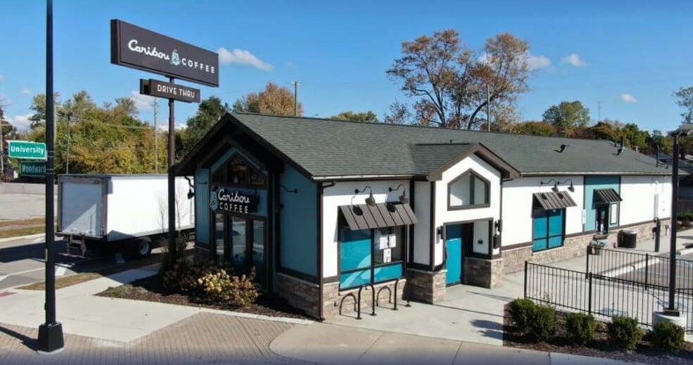 More Photos Of 22134 Woodward Ave, Ferndale Fast Food For Lease