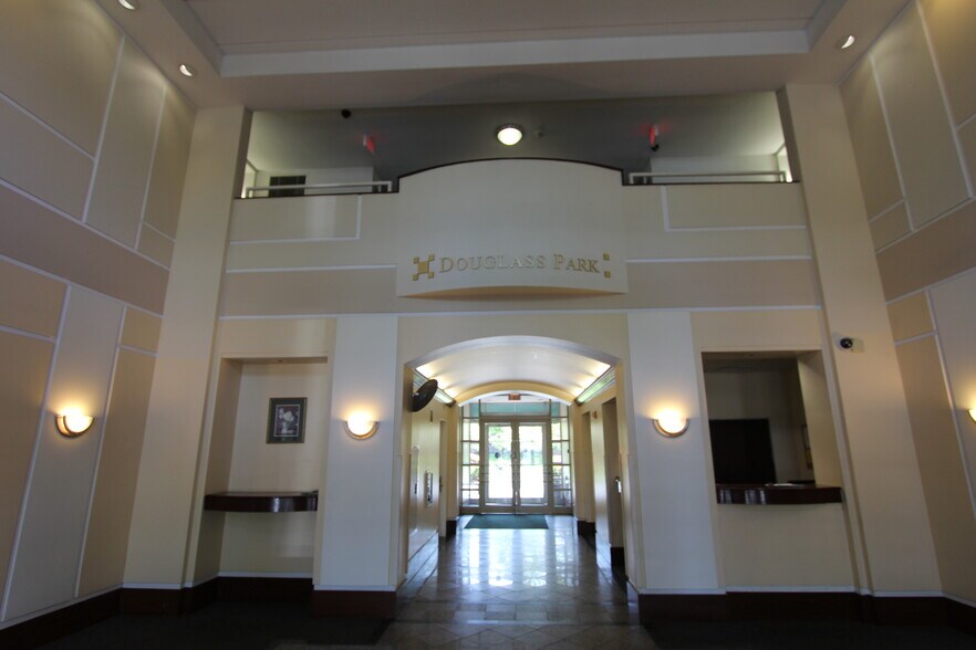 More Photos Of 801 Tremont St, Boston Apartments For Lease
