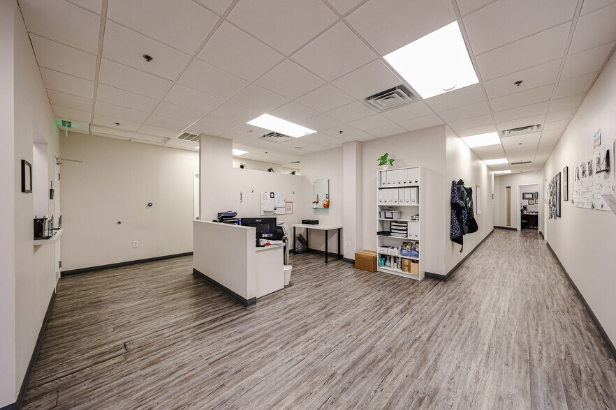 More Photos Of 535 E McKellips Rd, Mesa Office For Lease