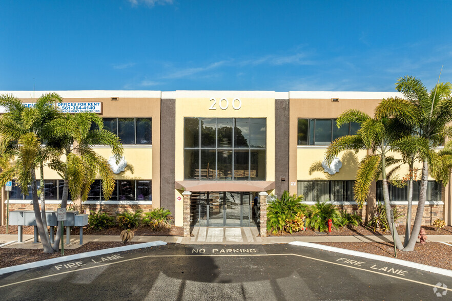 Primary Photo Of 200 Knuth Rd, Boynton Beach Medical For Lease