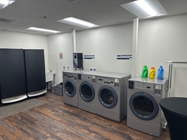 More Photos Of 70 Sapphire Valley Rd, Sapphire Apartments For Sale