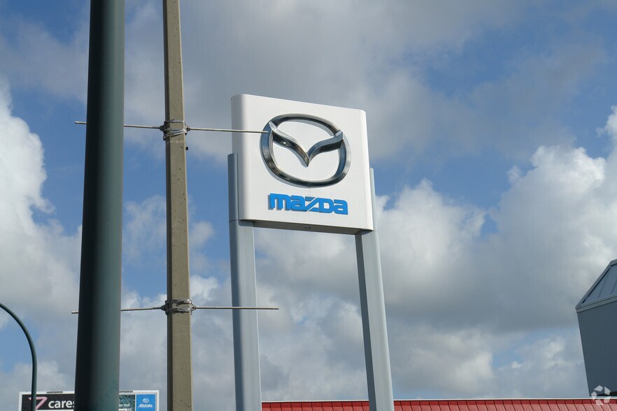 More Photos Of 6239 S Orange Blossom Trl, Orlando Auto Dealership For Sale