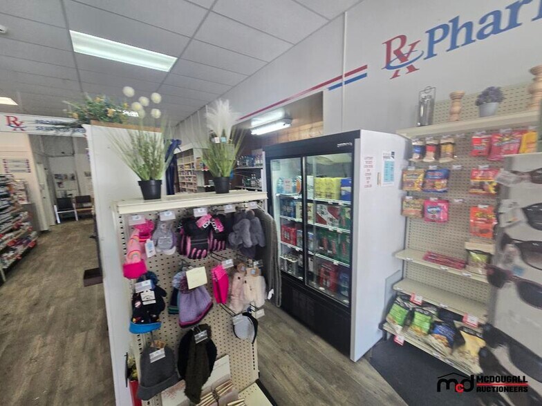 More Photos Of 112 Main St, Nokomis Storefront Retail Residential For Sale