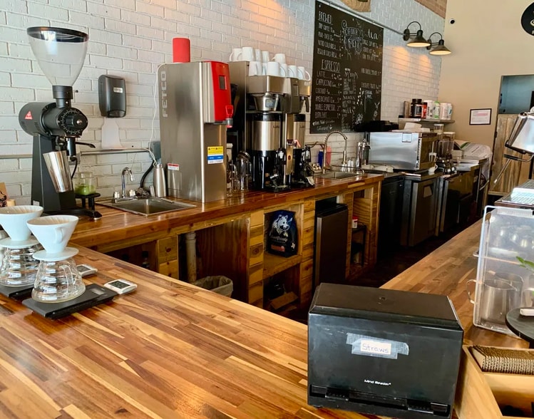 More Photos Of 111 E Main St, Atlanta Restaurant For Sale